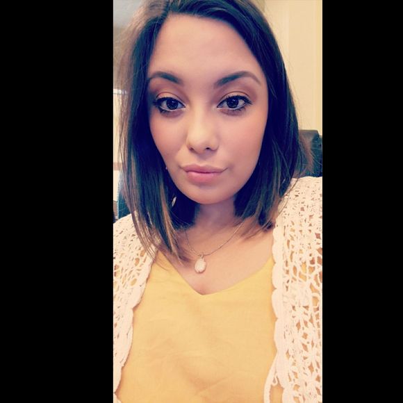 Meet your Posher, Kaetlin - Picture 1 of 1